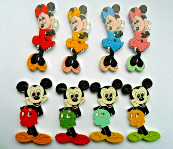 boutons Mickey et Minnie en bois